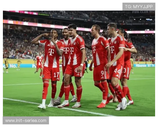 德甲争冠白热化：拜仁领跑，多特蒙德、莱比锡红牛等队紧追不舍